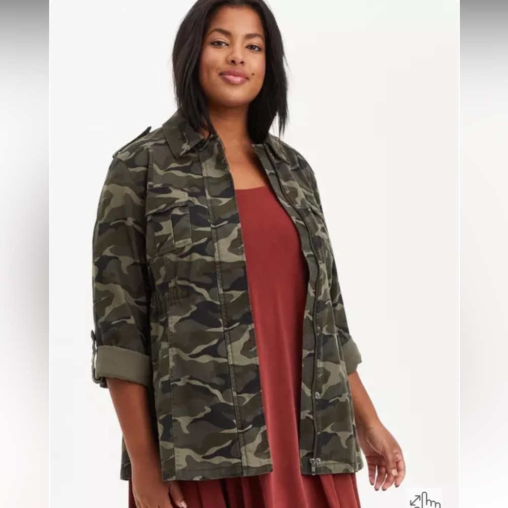 Torrid Camo Twill Anorak Button Down Utility Jacket Size 4
